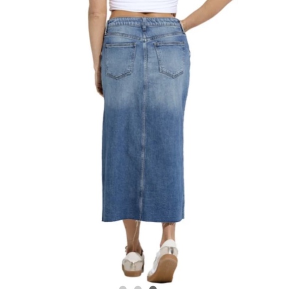 Kut from the Kloth Jen Raw Hem A-Line Denim Skirt Women's Size 6 - Picture 4 of 8